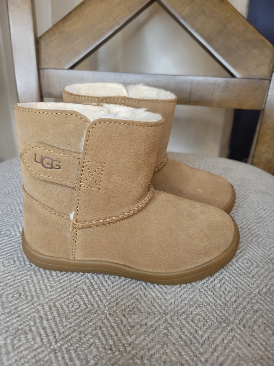 UGG Other - UGG Kids Classic II Chestnut Boot - Chestnut